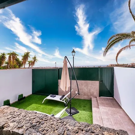 Hébergement de vacances Casa Costa Esmeralda Plus-pool And Relax Costa Teguise